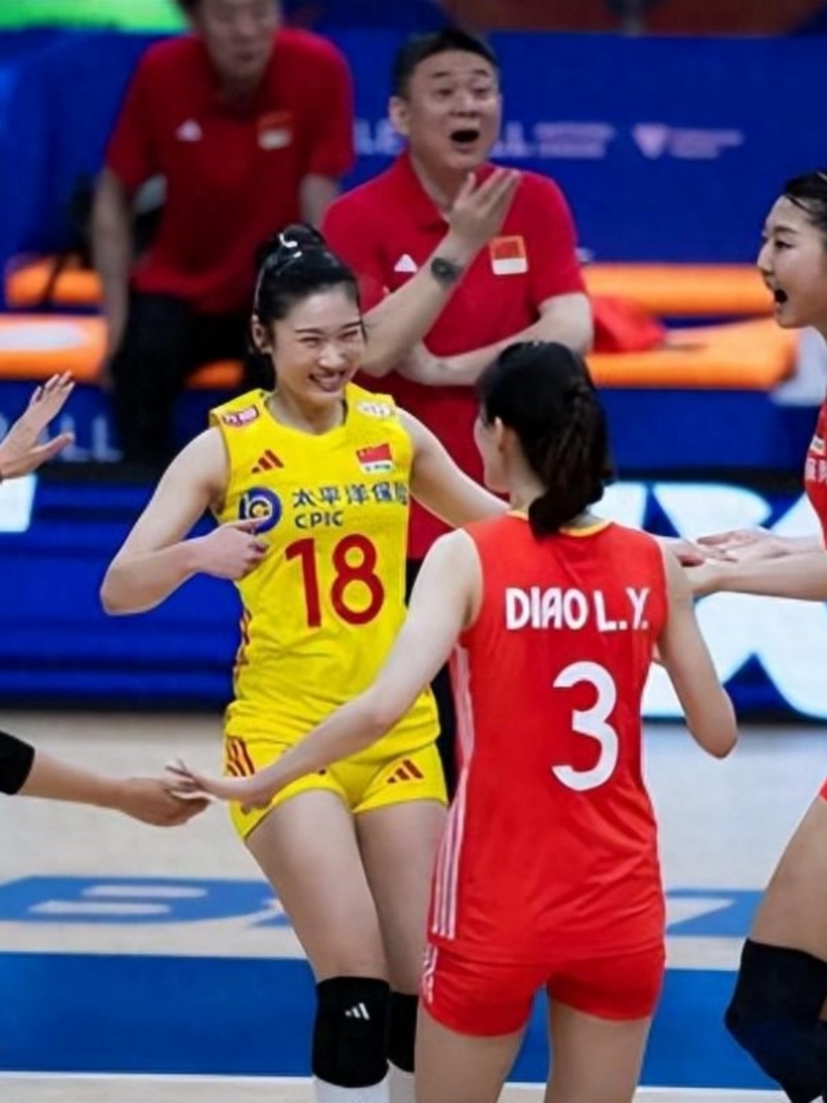 PG电子模拟-包含Scout迎来二十赛季出色发挥,巴塞罗那观众热烈欢呼!全场沸腾不已的词条-PG电子模拟