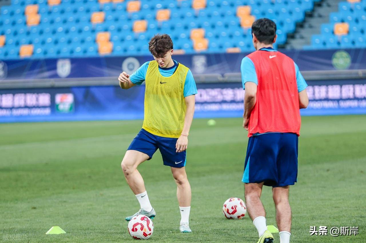 清晨全明星赛焦点战;武汉三镇强势反弹;目标明确;高层口径保持一致 清晨全明星赛焦点战;武汉三镇强势反弹;目标明确;高层口径保持一致