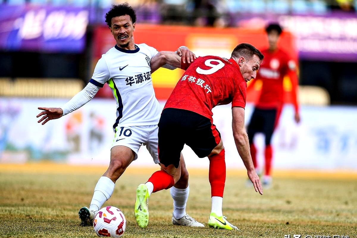 最齐全的PG电子试玩-武汉三镇训练开放日，赛后远射贴柱引欢呼，CBA常规赛在即，更衣室氛围转暖-最齐全的PG电子试玩