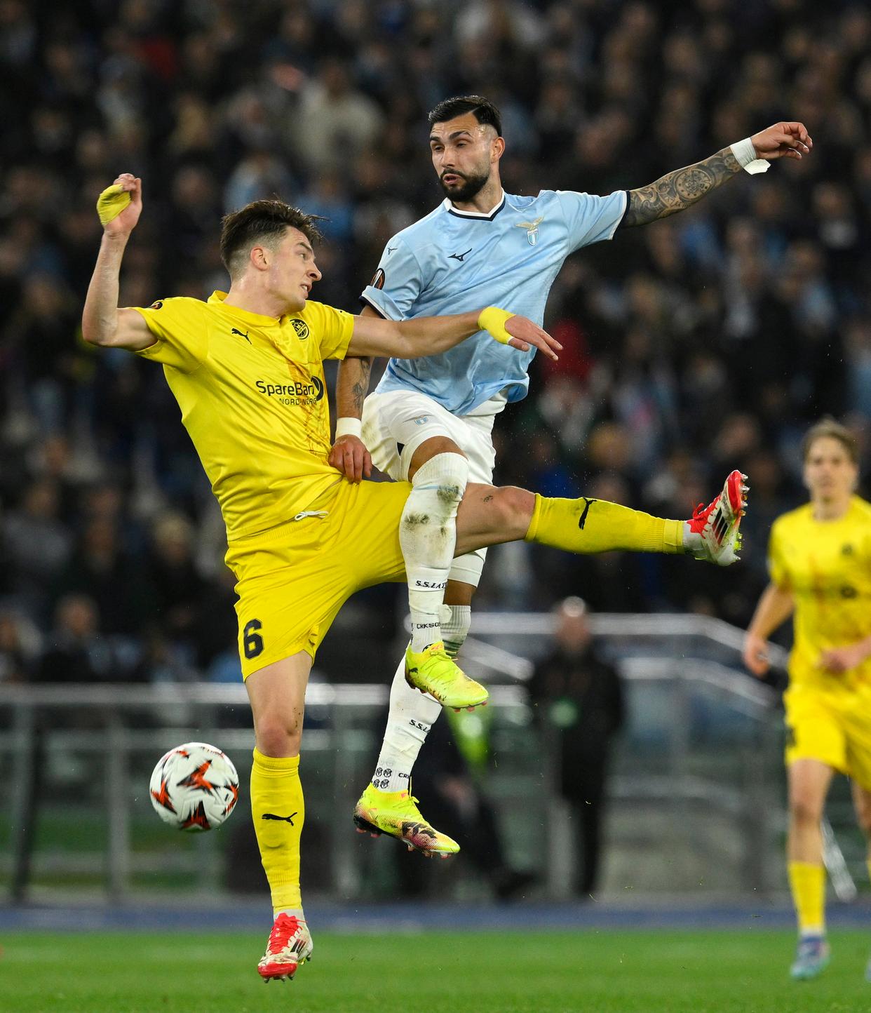 包含离谱！风云突变洛杉矶湖人清晨队长鼓劲今夜拉齐奥单刀错失——欧联节点到来，达拉斯独行侠加时末段豪取连胜的词条